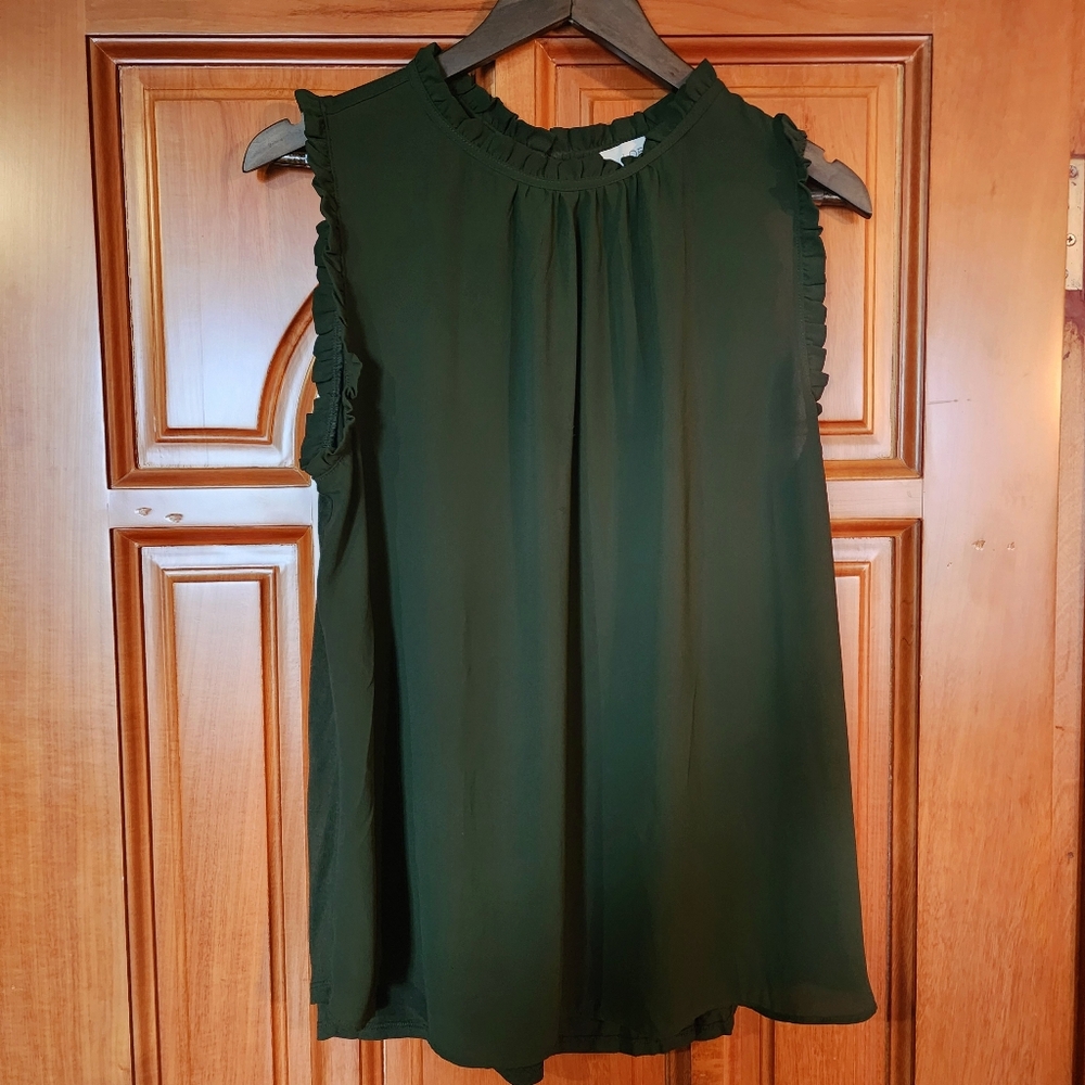 Elegant Green Sleeveless Top